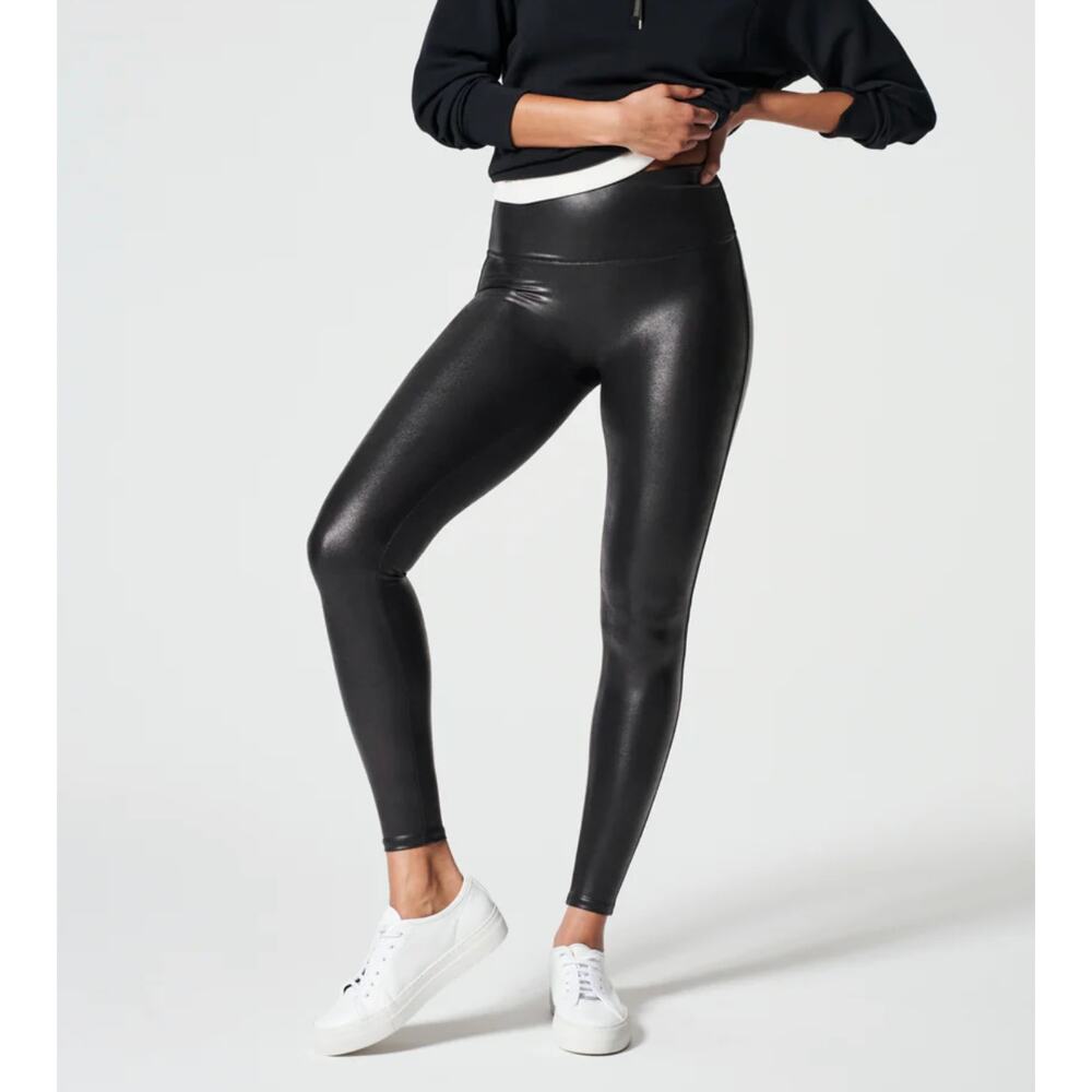 Spanx Faux Leather Leggings Size Medium
